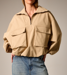 Damen-Freizeitjacke im übergroßen Utility-Stil – Balgtaschen auf der Brust, halber Reißverschluss, Stehkragen, leicht, für Frühling und Herbst