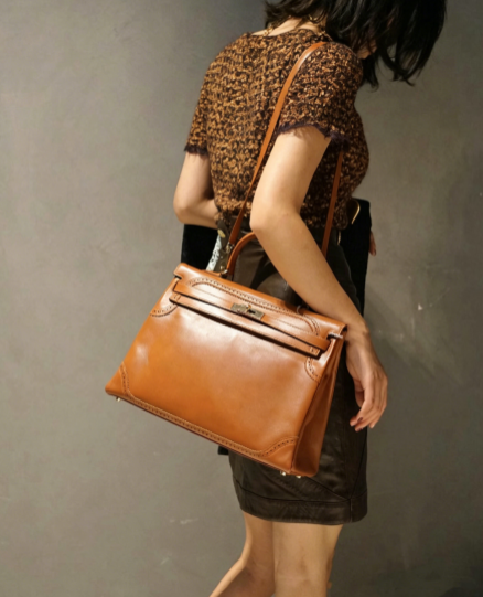 Kelly Sellier Ghillies 28cm Natural Sable Barenia Leather Gold Hardware Women Handbag