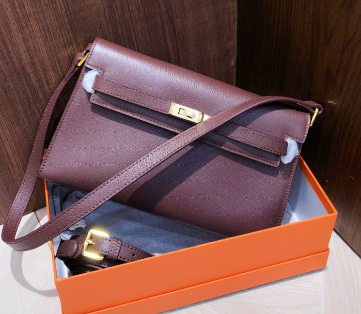 Kelly Elan 25 Underarm Baguette Bag, Genuine Top Layer Cowhide Goat Grain Leather, Gold Hardware Havane Brown Shoulder Purse, Low-key Old Money Vintage Style Daily Handbag Size 25×6.5×15cm